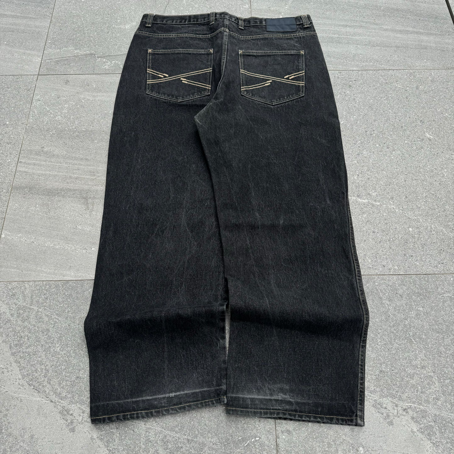 clean reverb jeans - 40x32”