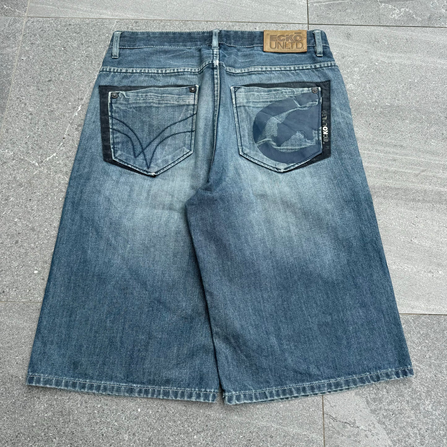 ecko jorts - 34”