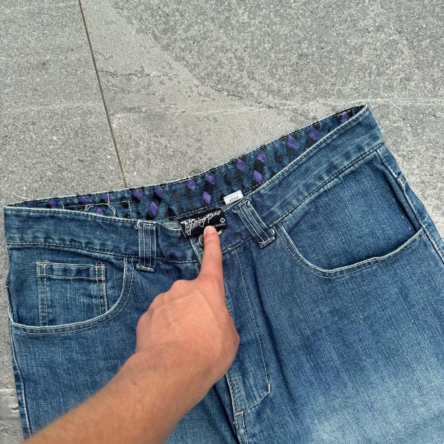 lightning bolt jorts - 32x13”