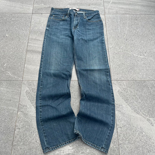 this is my favourite wash . levi 527 bootcuts - 32x34”