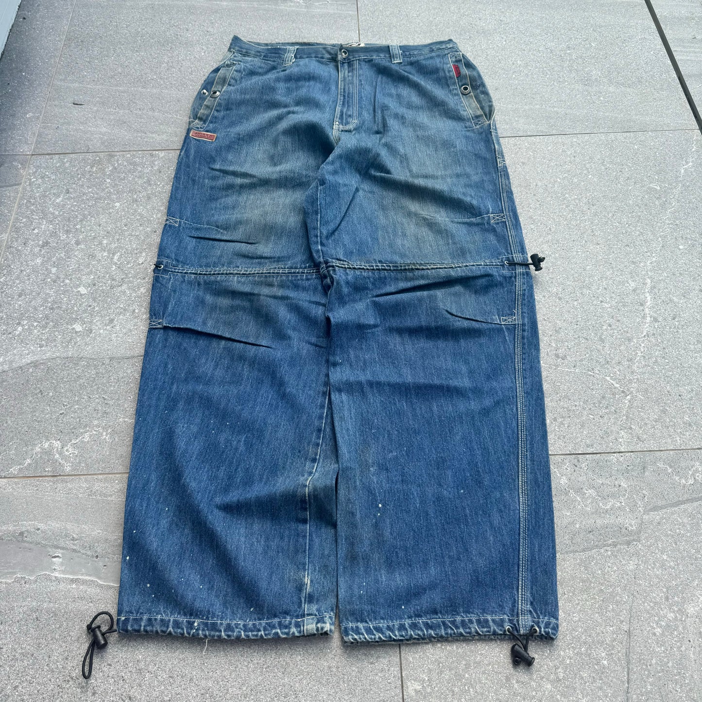 FAT ASS PAIR IDK WHAT BRAND SO HARD THO 34x31” nvm the brand is avirex