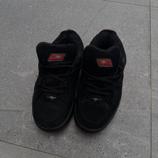 00s kanga-roos (hidden stash pocket) - 8US