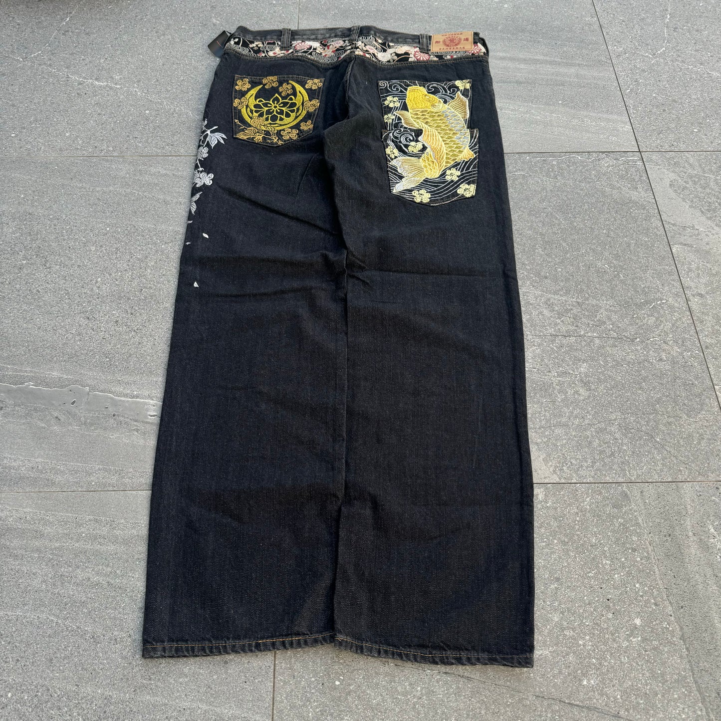 gorgeous koi carp jeans - 38x34”