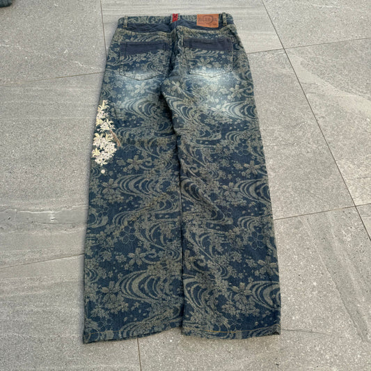 (karakuri) the most beautiful and intricate pair of jeans i’ve ever seen - 33x30”