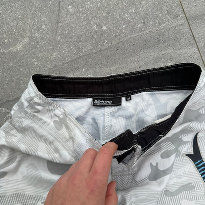 looooong af backhit billabong boardies - 33”