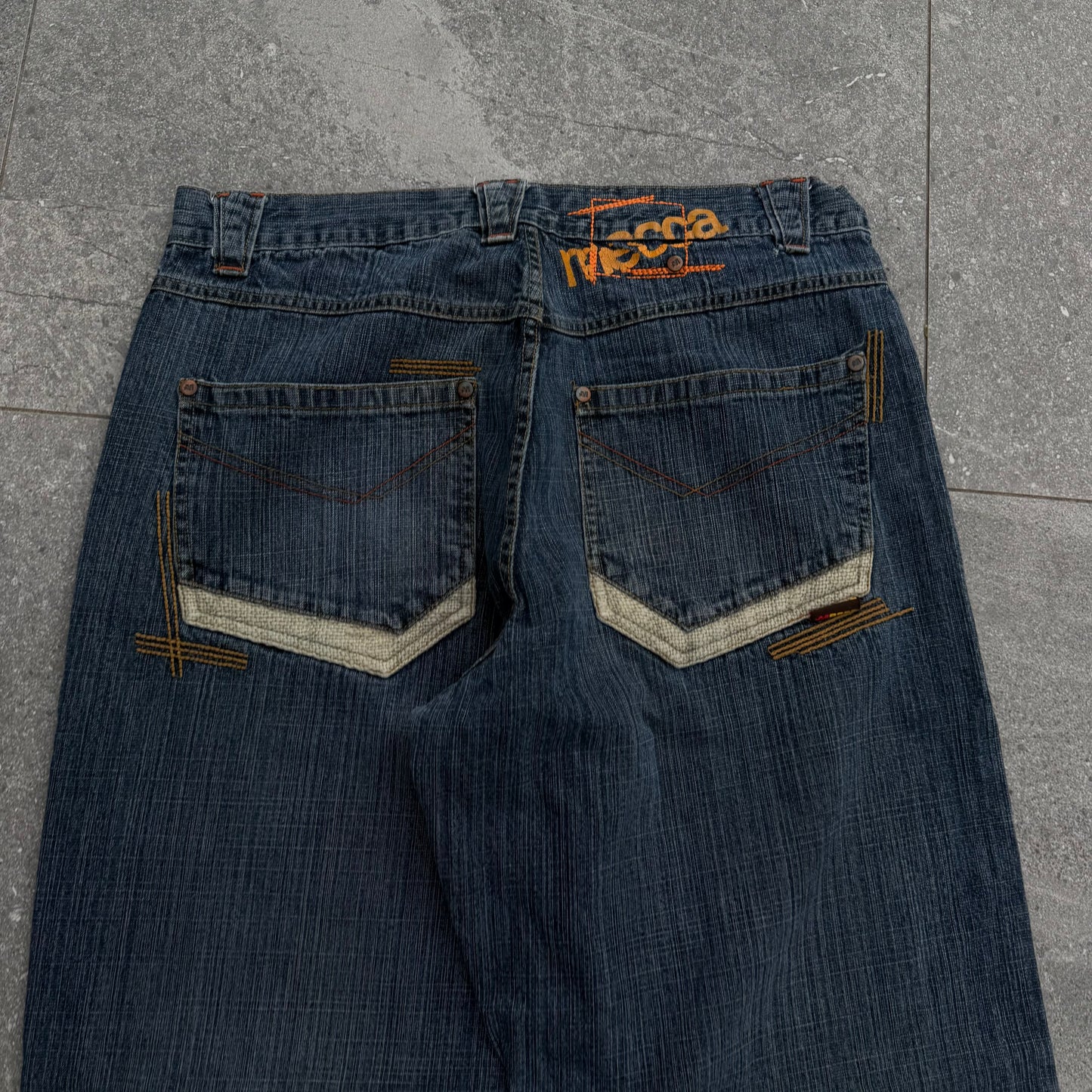 the greatest mecca jeans out. 36x32”
