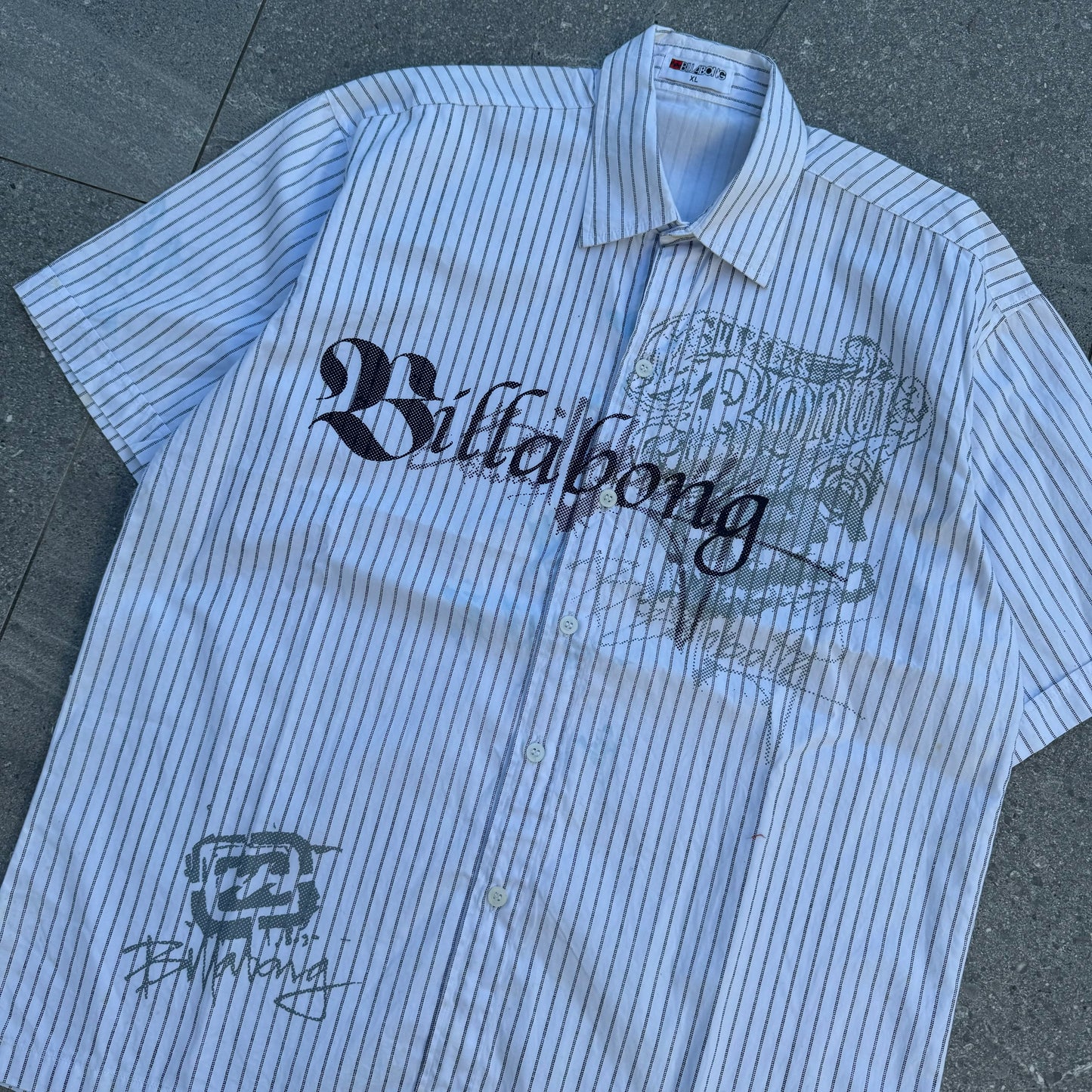 billabong shirt - L