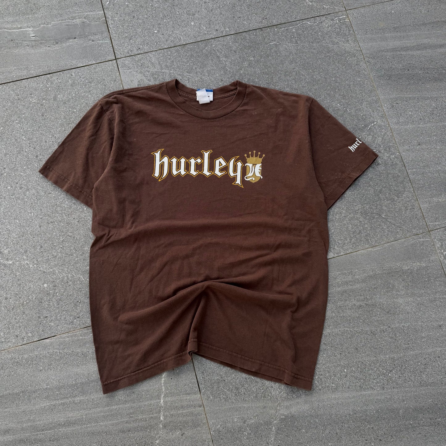 90s hurley tee 👑 - L