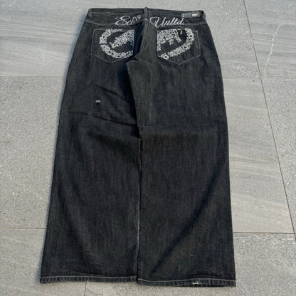beautiful ecko jeans - 40x33”