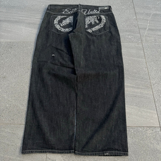 beautiful ecko jeans - 40x33”