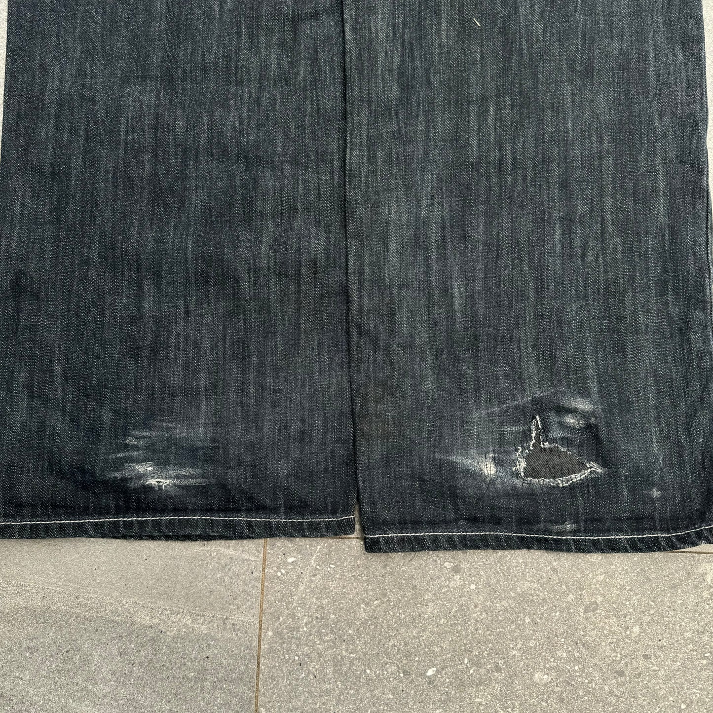 ecko jeans - 40x33”