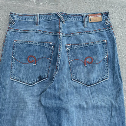 seki rocawears wow this wash is nice ! 36x33”