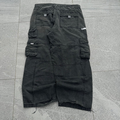 super rare southpole cargos - 40x32”