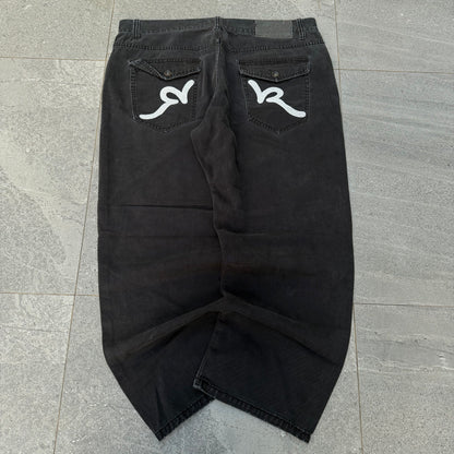 rocawear contrast hits - 40x30”