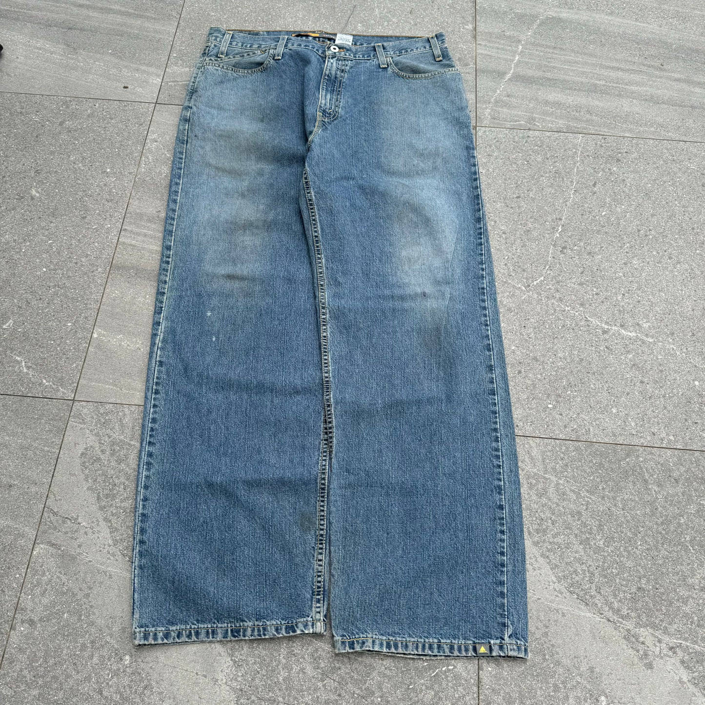 2000s silvertabs! 38x32”