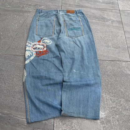 grail ecko side hits - 35x28” (41” outseam)