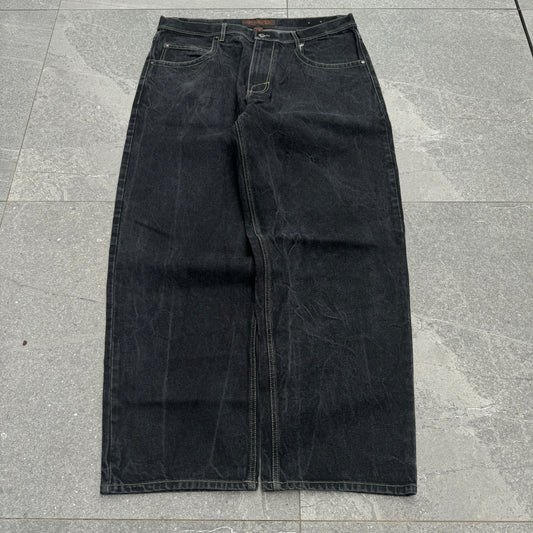 epic godbody jeans - 38x32”