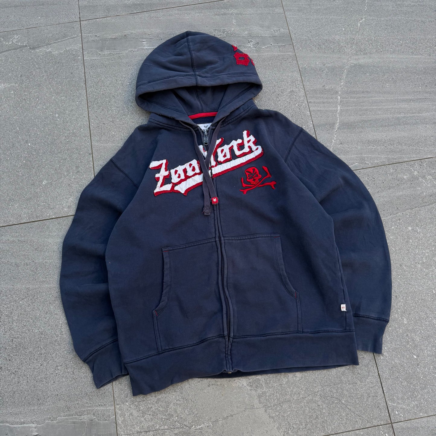 absolute grail zoo york hoodie. XL