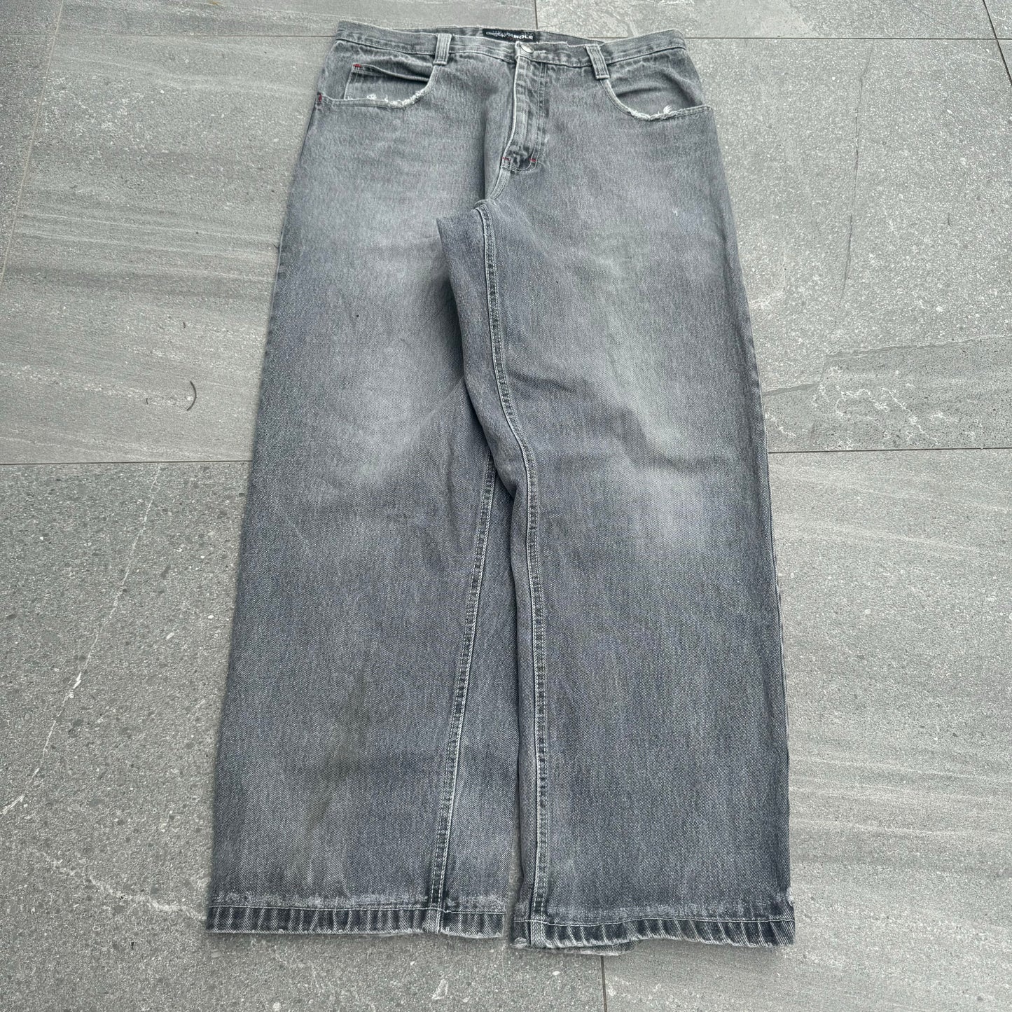 gorgeous stonewash southpoles - 34x31”