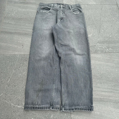 gorgeous stonewash southpoles - 34x31”
