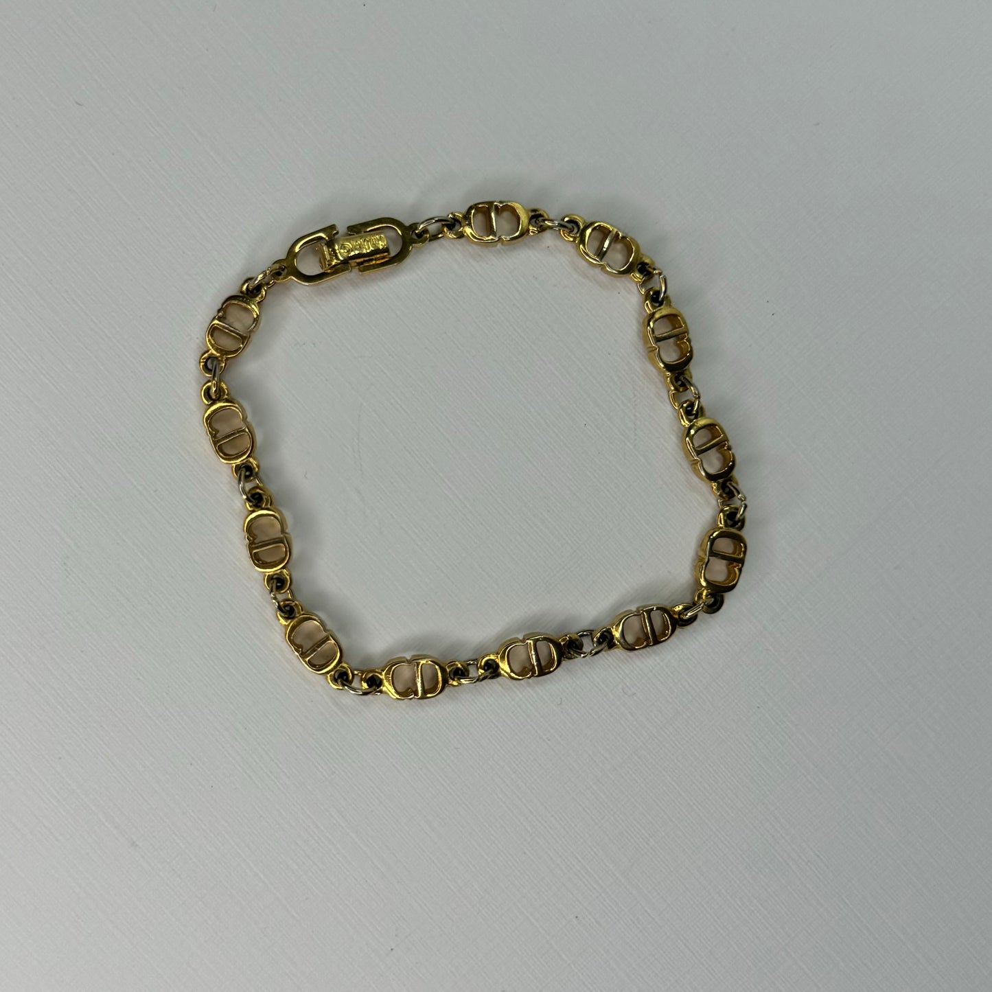 cd bracelet