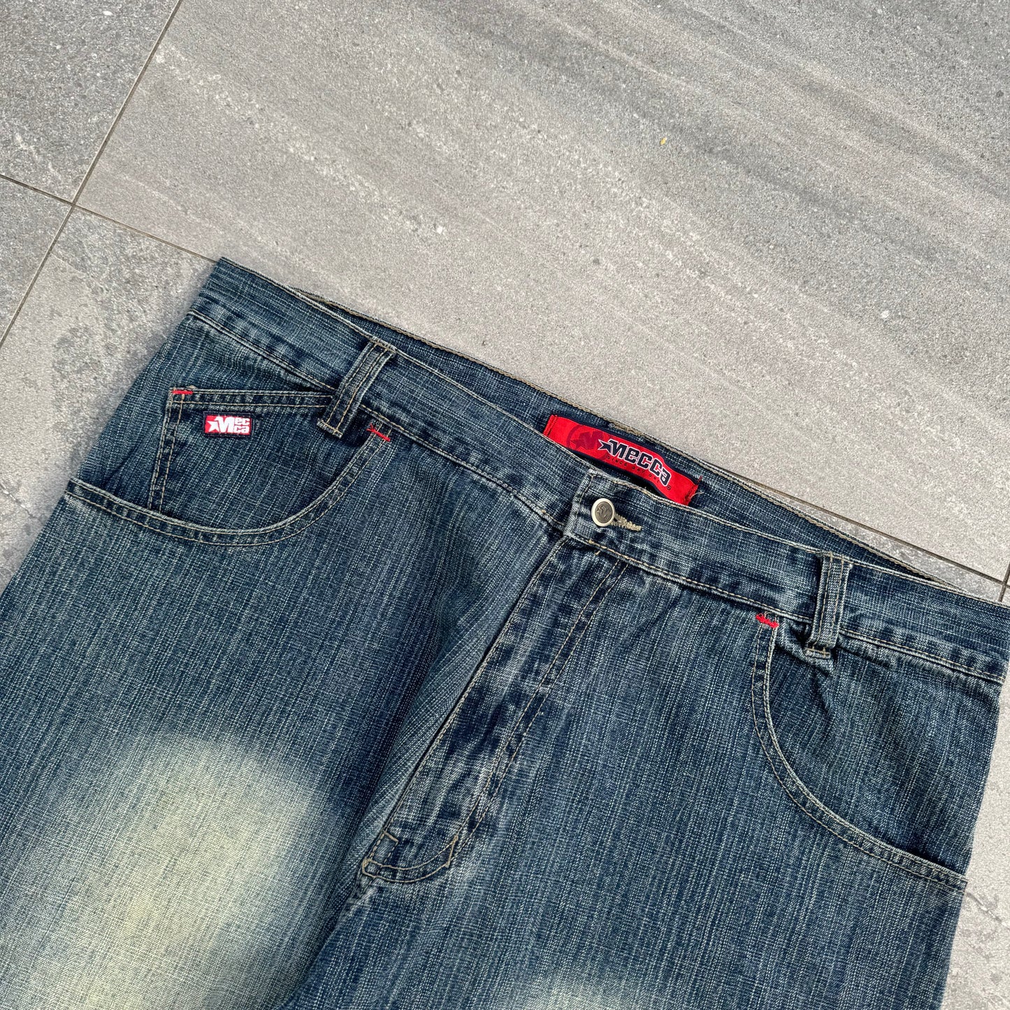 most beautiful mecca jeans - 40x32”
