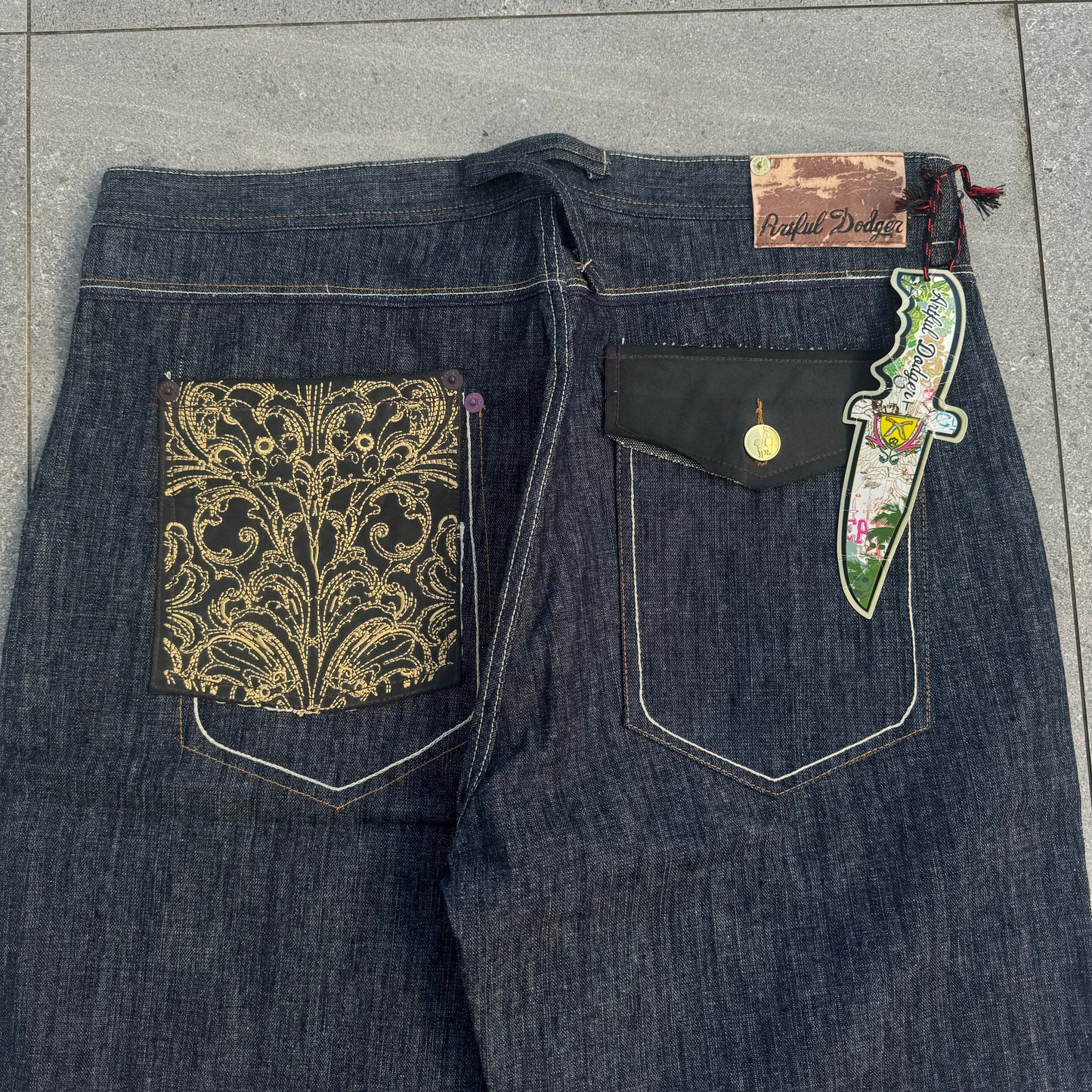 GRAIL raw denim deadstock artful dodgers - 40x15”