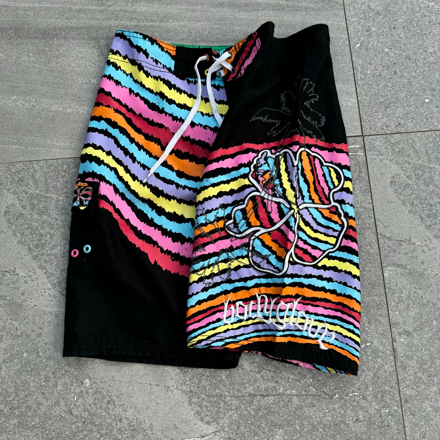 bodyglove boardies - 32x10.5”