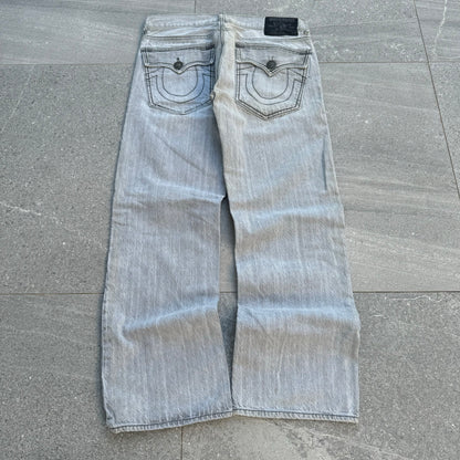 FINE SHYT CONCRETE TRUEYS OMG - 34x31”