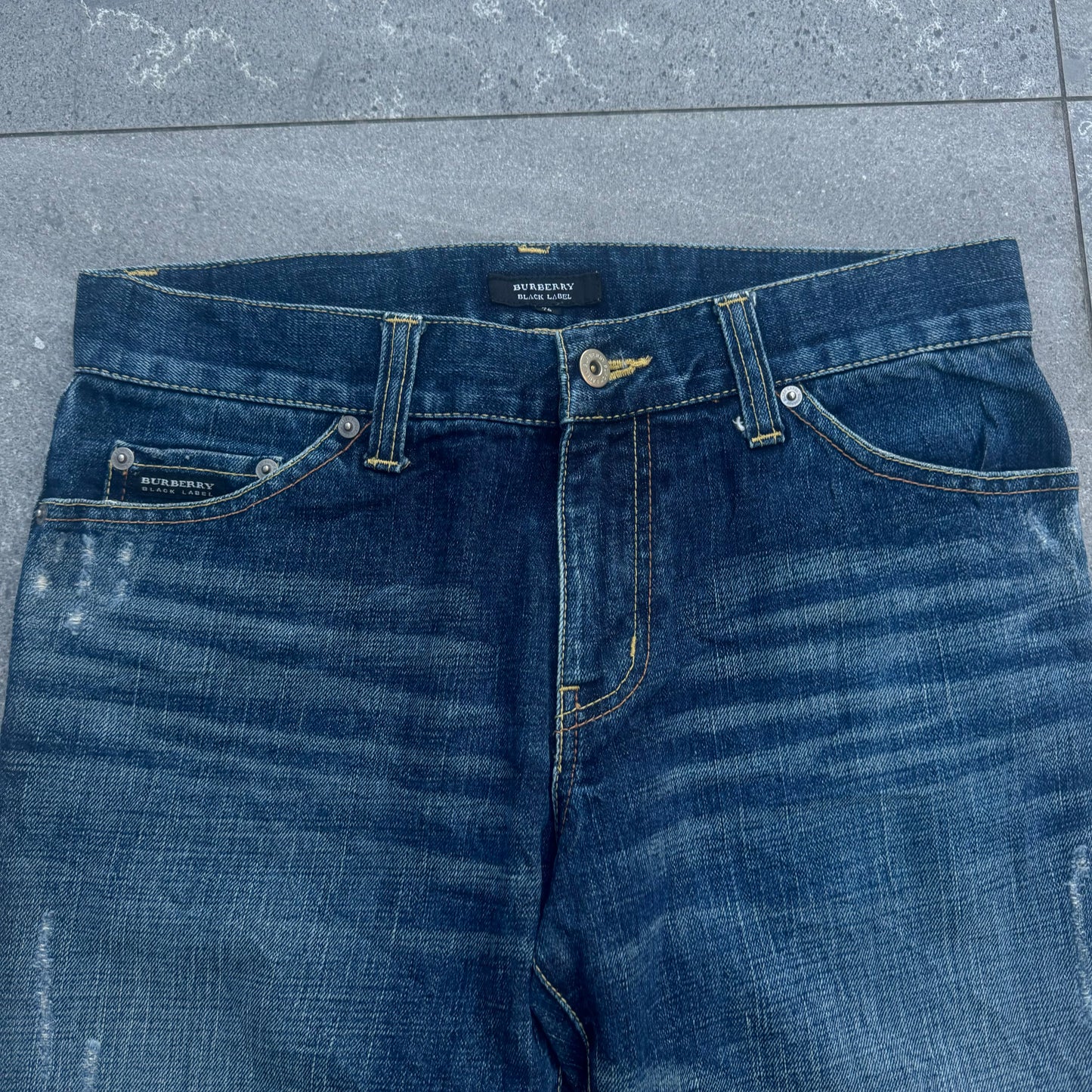 rareeeee burberry black label bootcuts - 33x34”