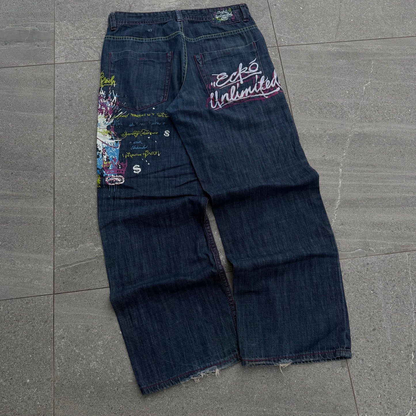 nuttttty ecko bootcuts - 32x30”