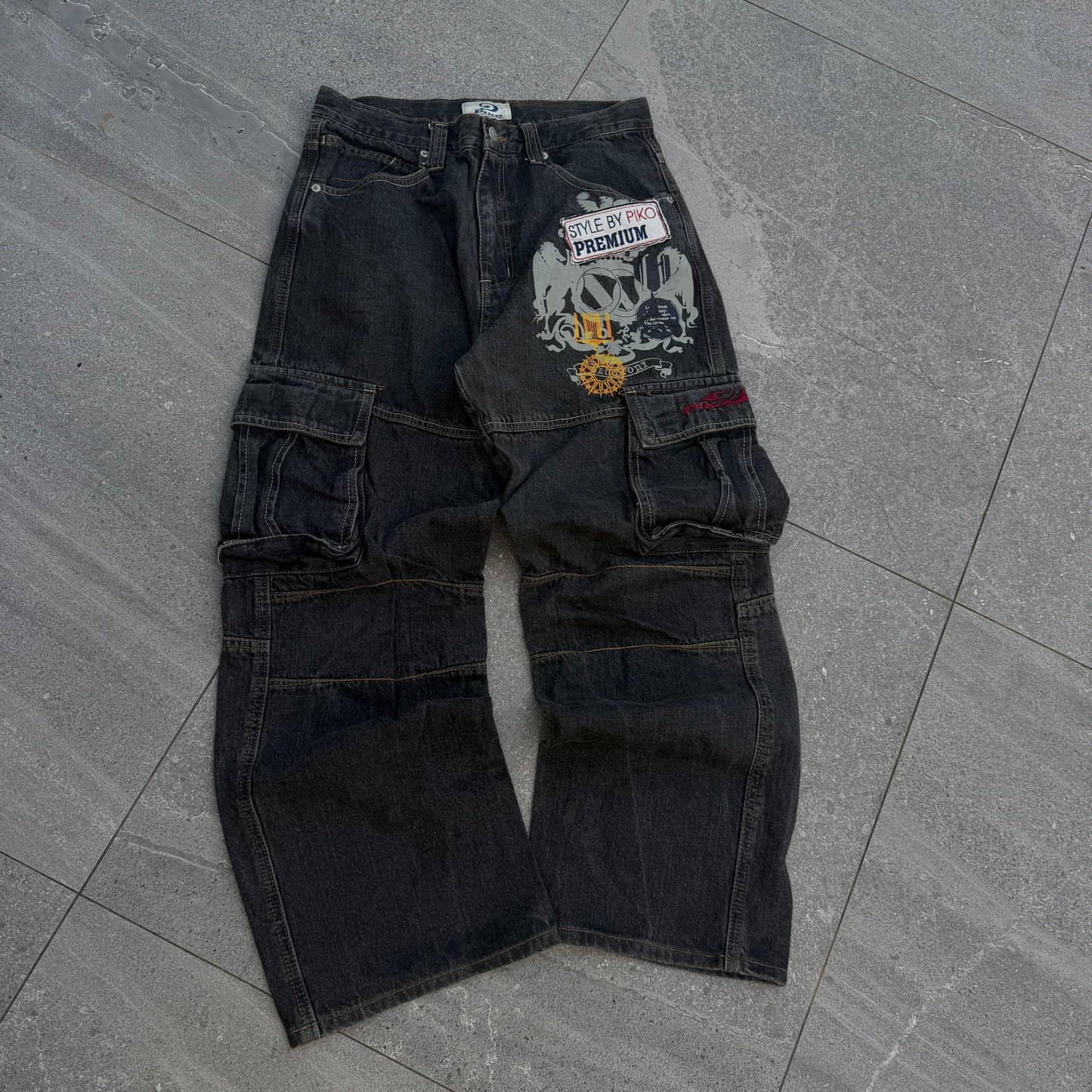japanese piko cargos (best fit) - 31x29”
