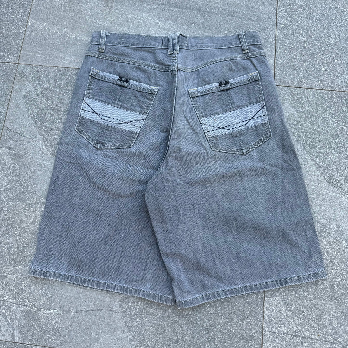 clean csg jorts - 32x11”