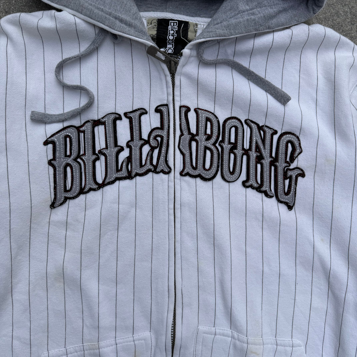 GRAAAAILLLLLL pinstripe felt billabong zipup - L