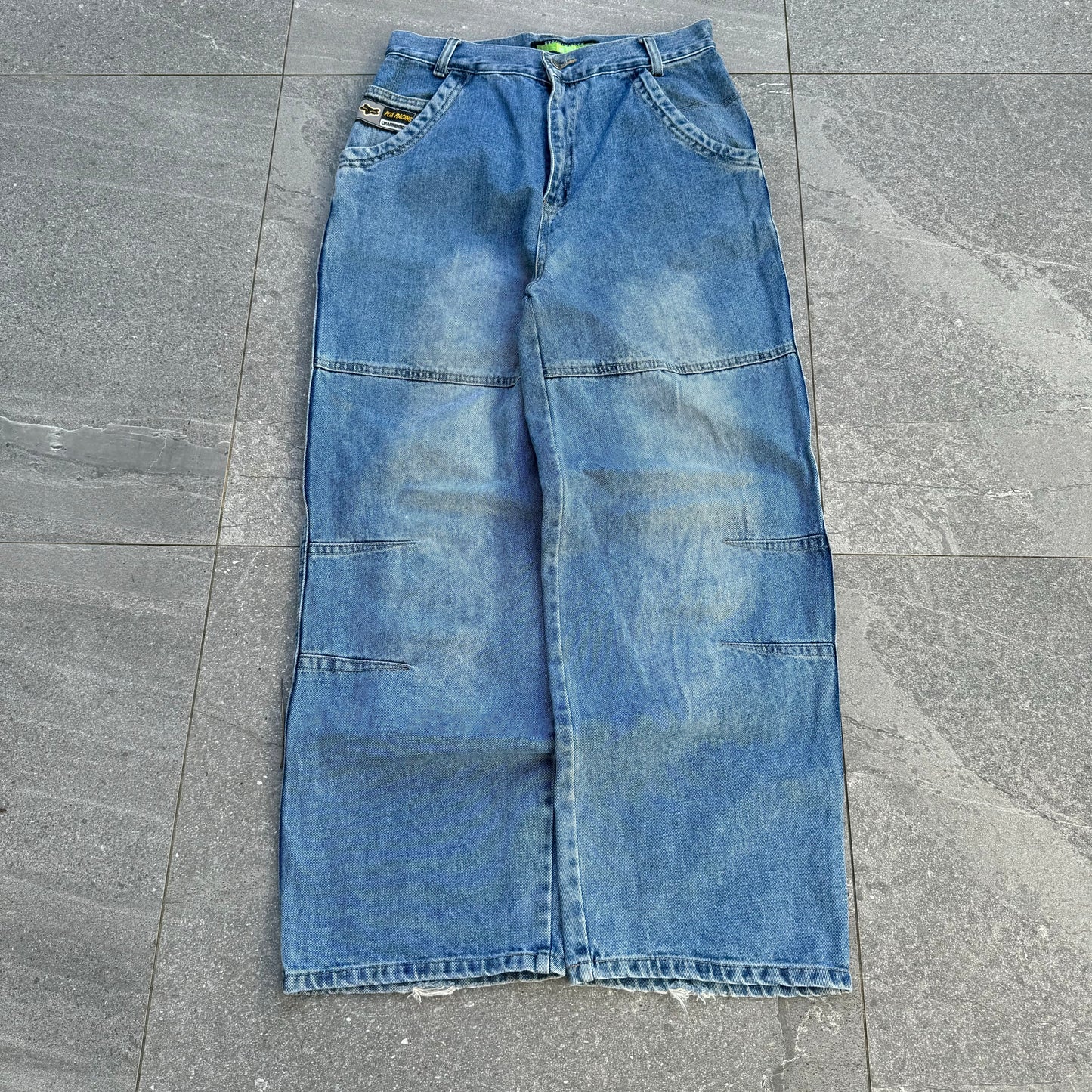 bootleg y2k fox jeans - 31”