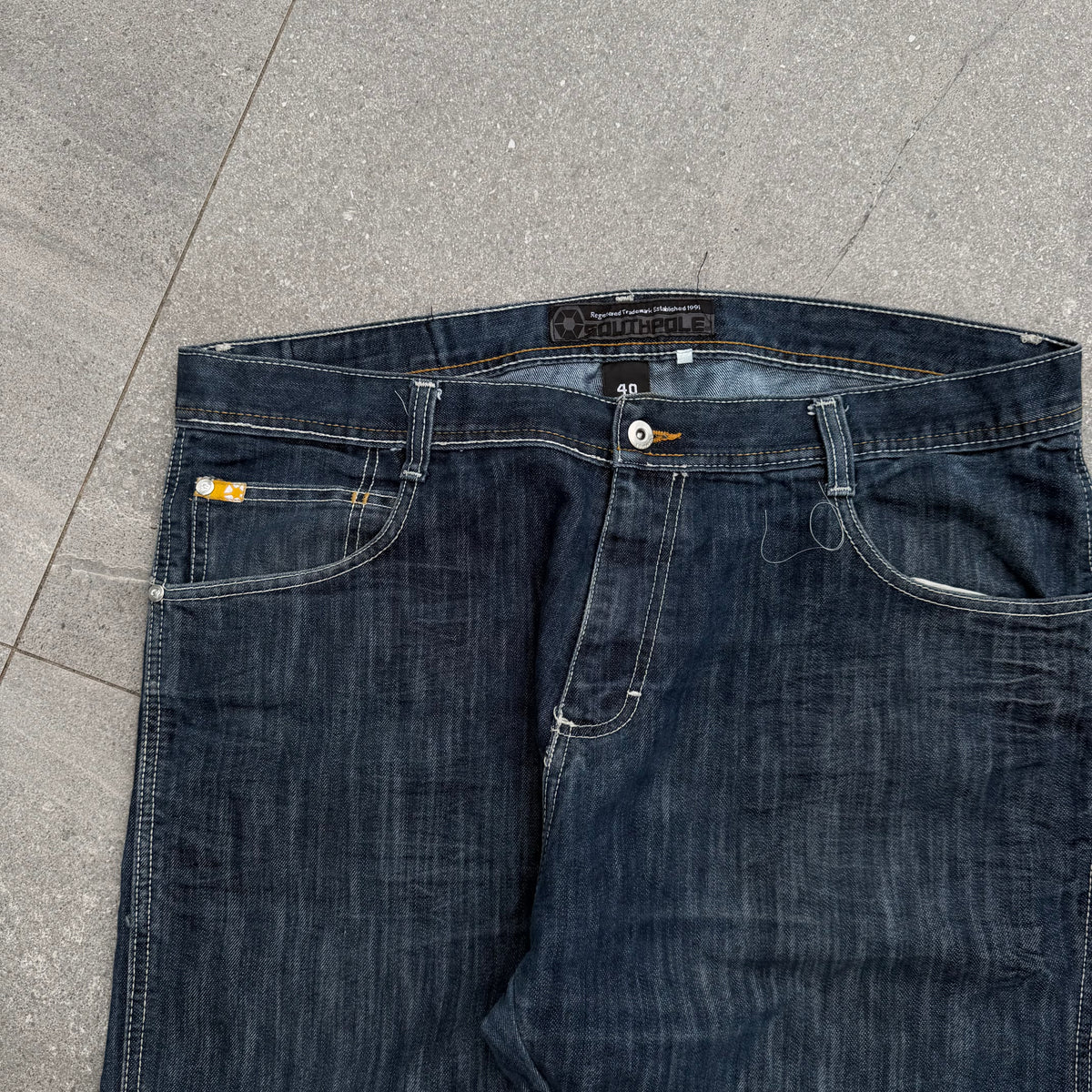 bootcut southpoles - 40x32”
