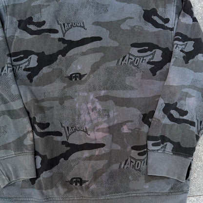 tapout camo zipup - XS