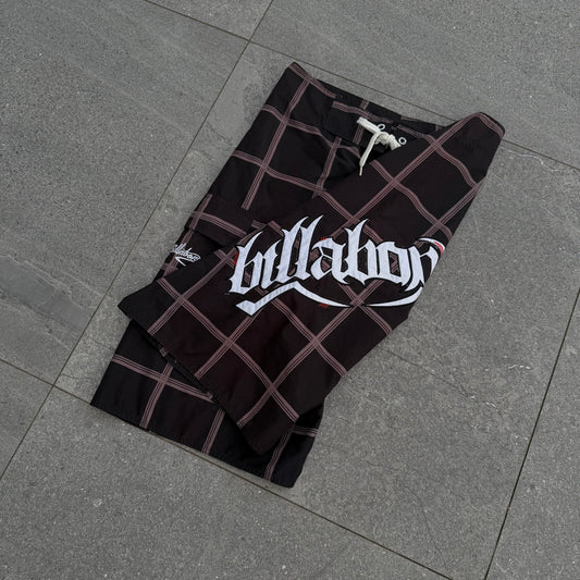 insanely rare. billabong plaid hits 🍫 32"