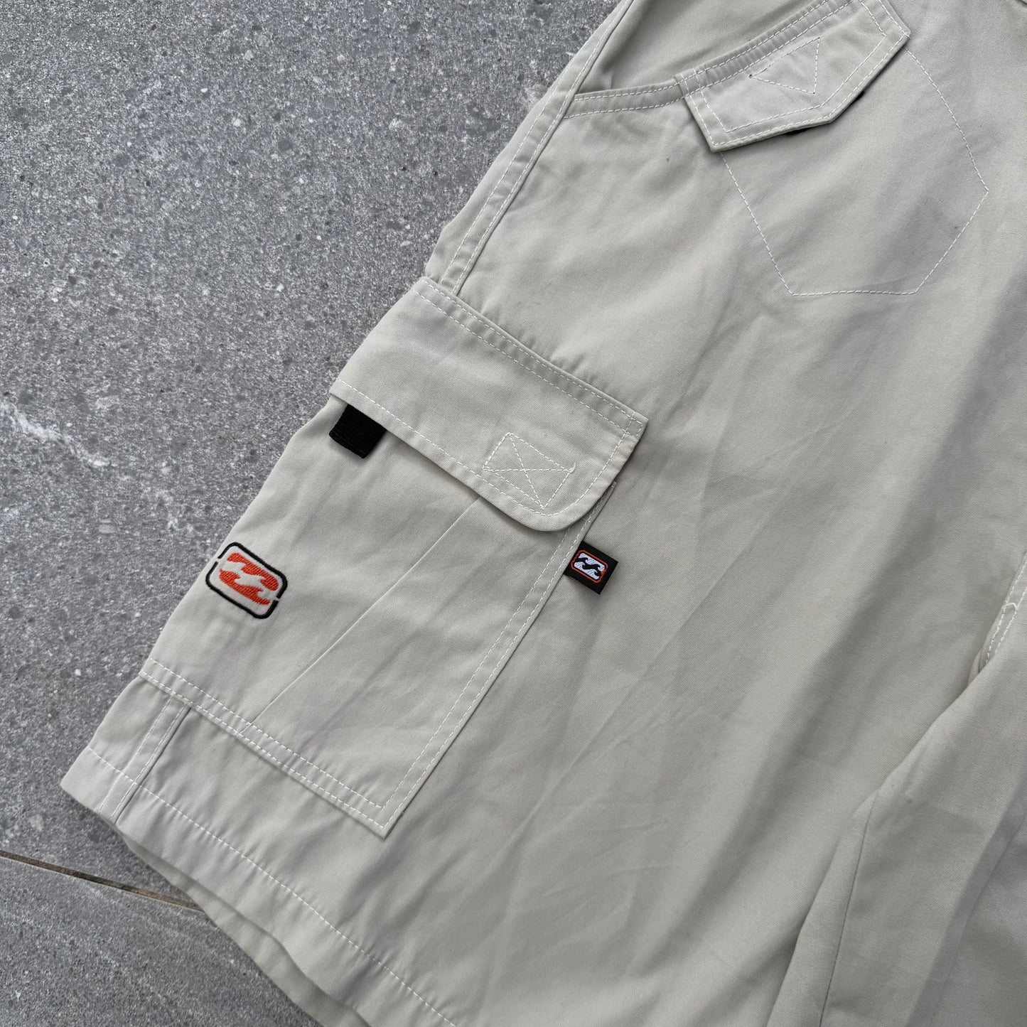 flowiest billabong shorts 🌊 - 32”