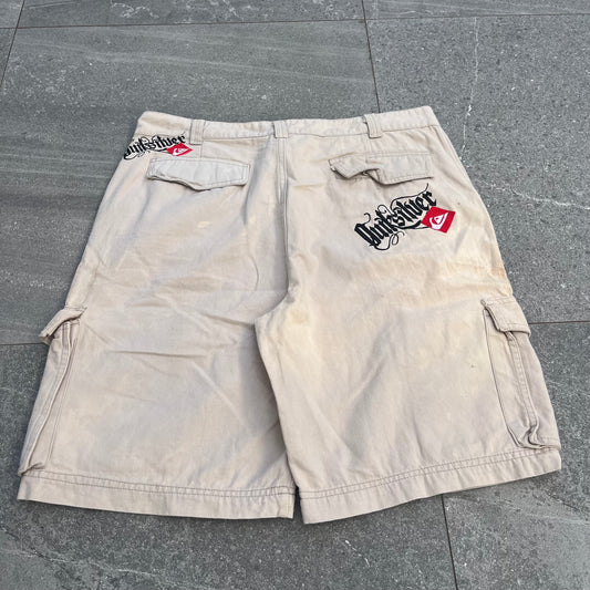 beautiful quiksilver cargos - 36x11”