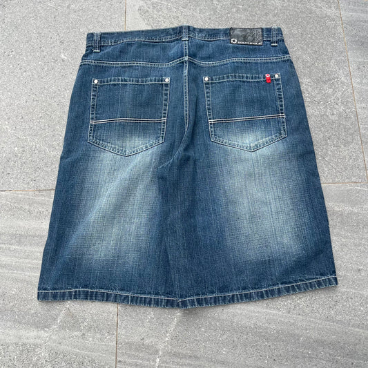 fattt redtab jorts - 42x13.5”