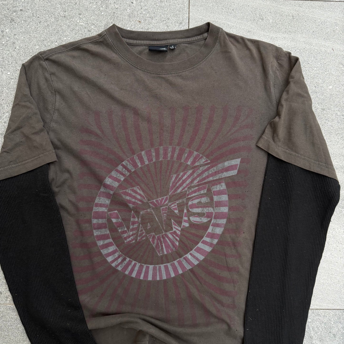 faded vans layered longsleeve - M