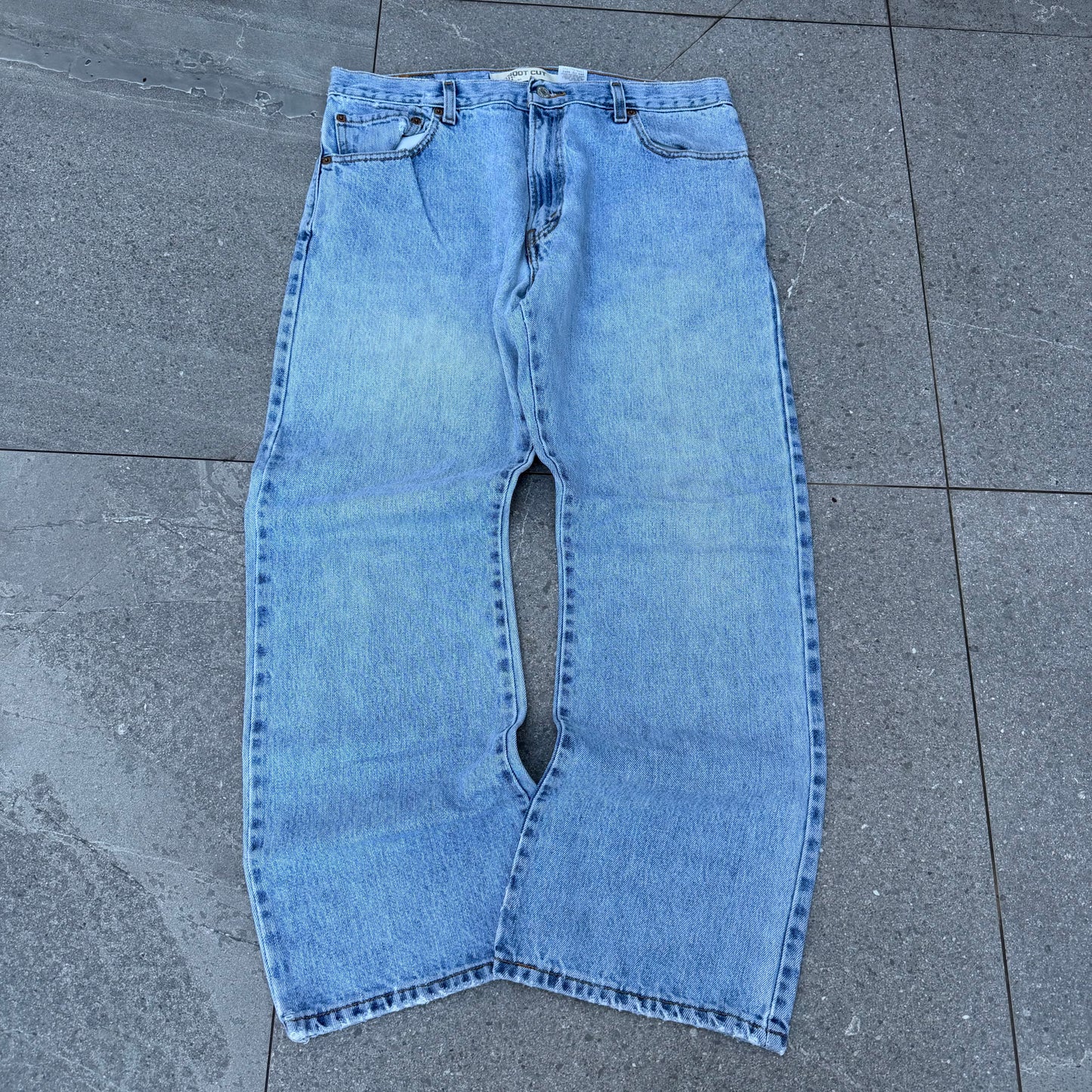 beaut lightwash pair of 527 bootcuts - 34x30”