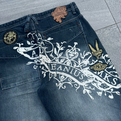 akademiks jorts - 38x14.5”