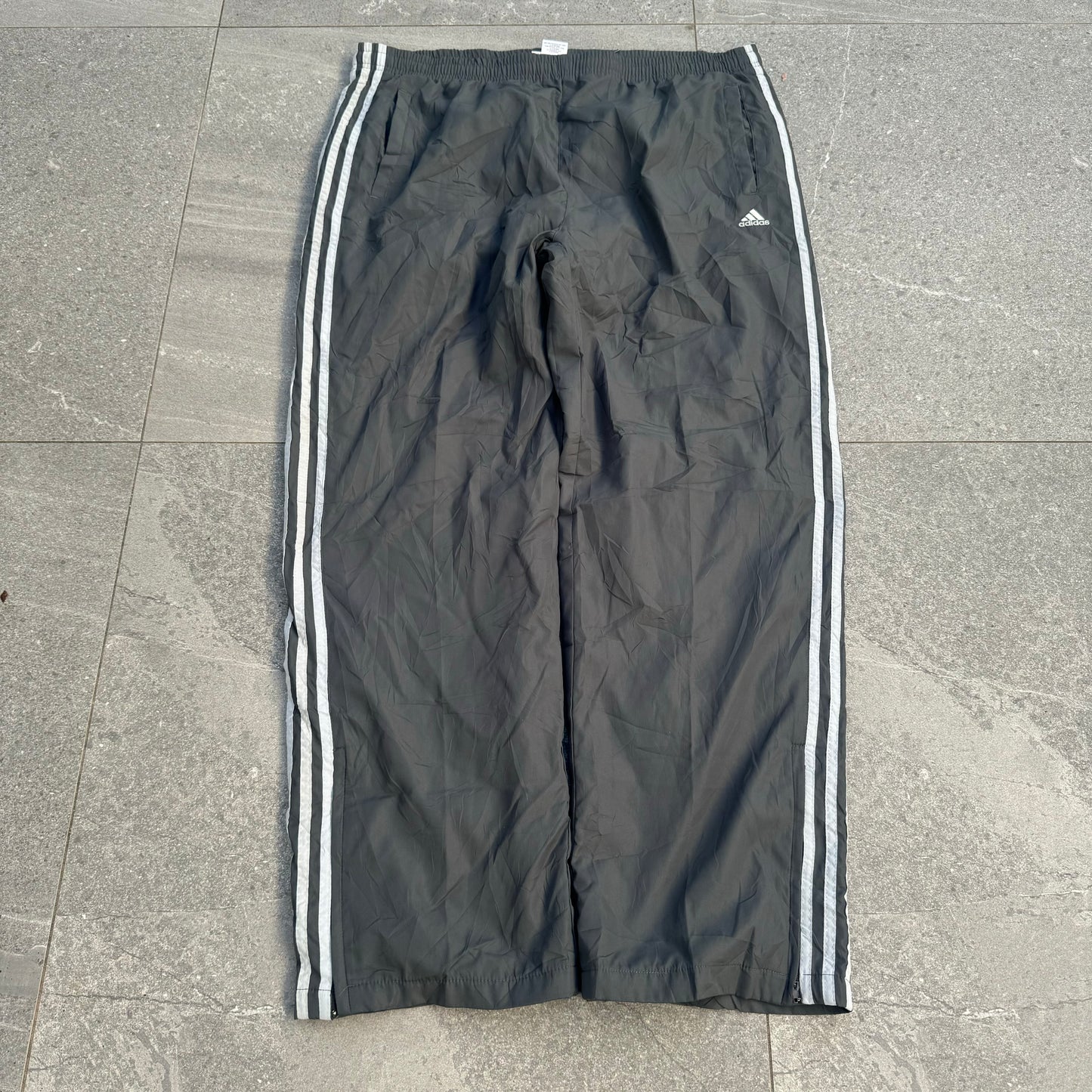 grail adidas trackies - 40” (adjustable tho)