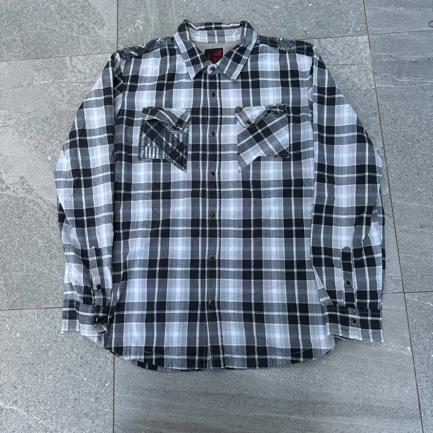 metal mulisha shirt - L