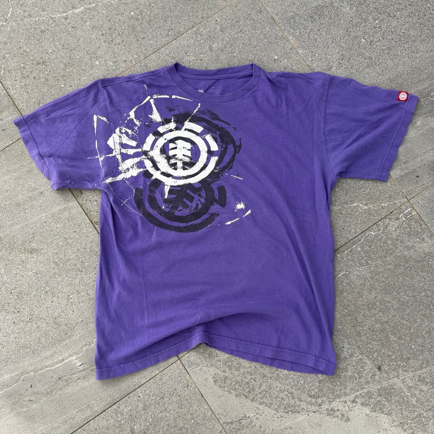 best element tee??? - large