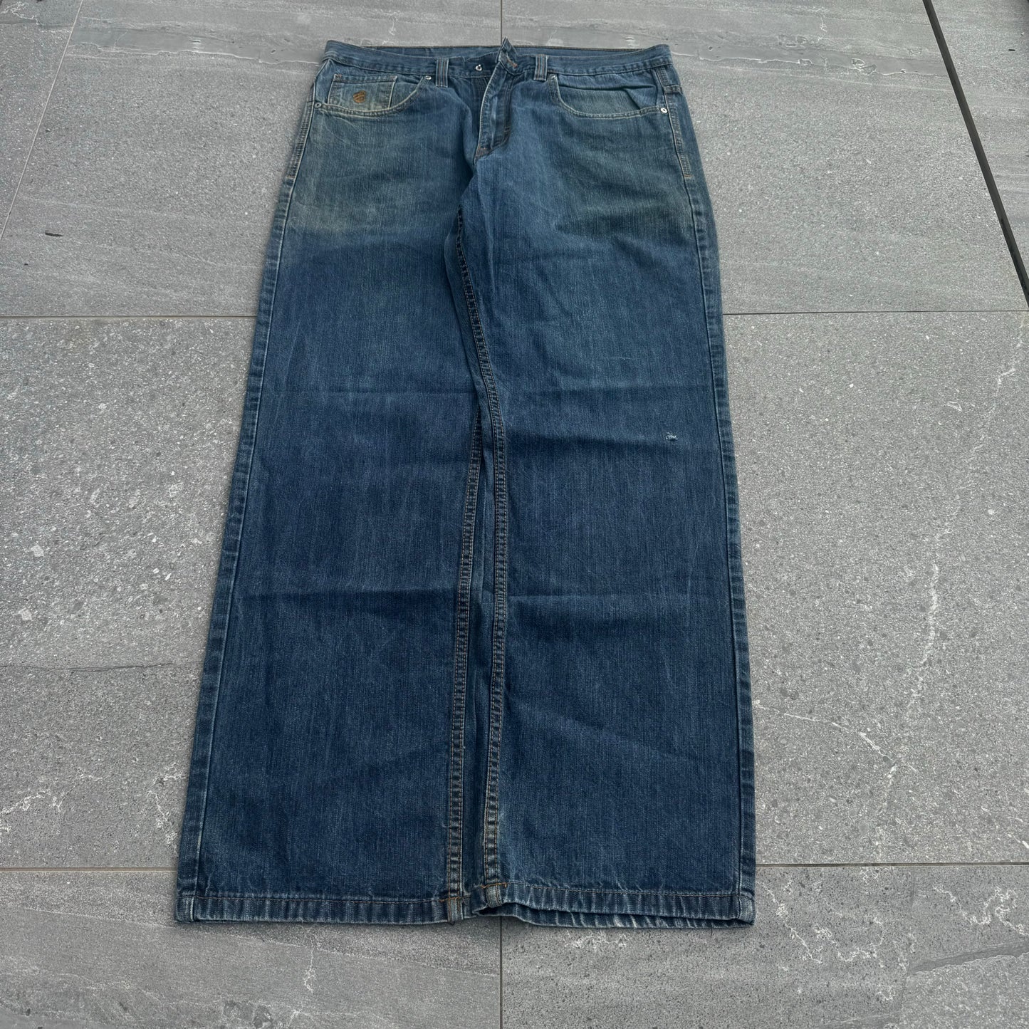 rocawear jeans - 36x33”