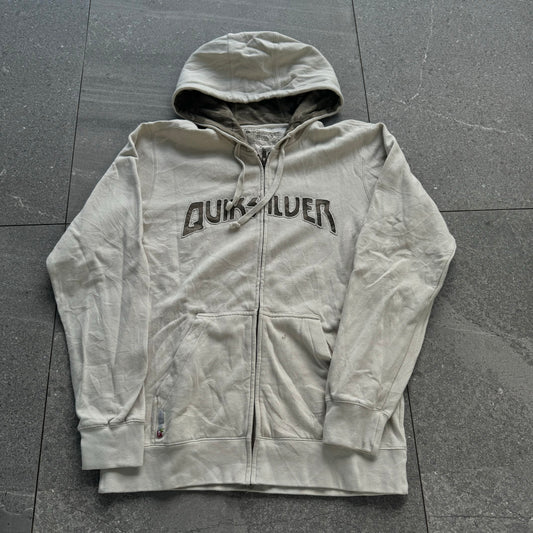 sexy quiksilver hoodie (idk why the second pic is cooked but this is tuff) M
