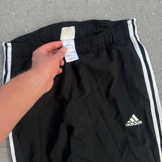 tidy adidas trackies - 34x31” (adjustable hems)